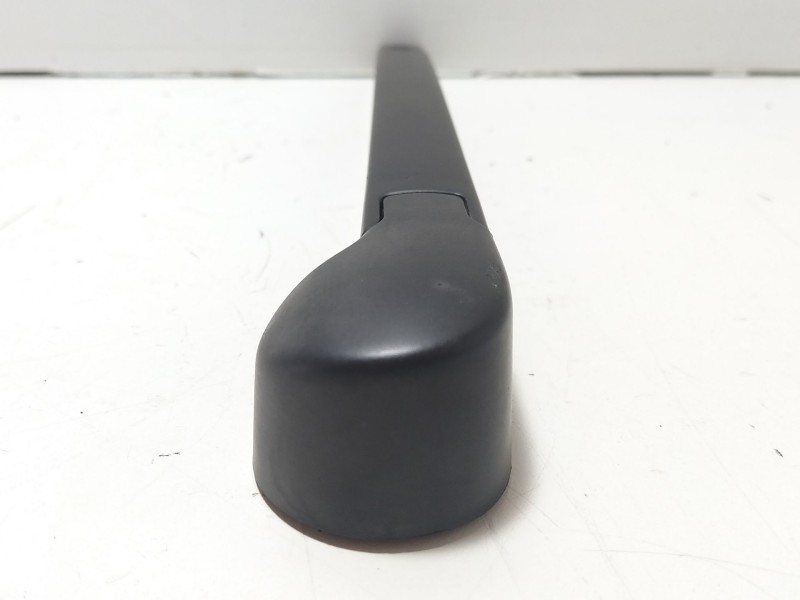 Recambio de brazo limpia trasero para volkswagen golf vii (5g1, bq1, be1, be2) 1.6 tdi referencia OEM IAM 6R6955707B  