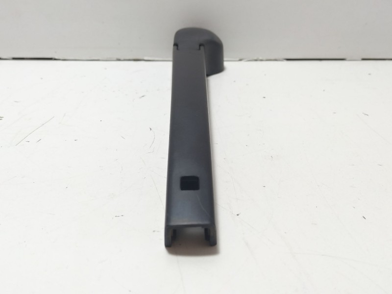 Recambio de brazo limpia trasero para volkswagen golf vii (5g1, bq1, be1, be2) 1.6 tdi referencia OEM IAM 6R6955707B  