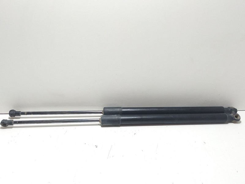 Recambio de amortiguadores maletero / porton para volkswagen golf vii (5g1, bq1, be1, be2) 1.6 tdi referencia OEM IAM 5g6827550G