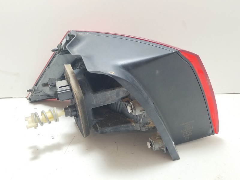 Recambio de piloto trasero derecho para volkswagen golf vii (5g1, bq1, be1, be2) 1.6 tdi referencia OEM IAM 5G0945096Q  