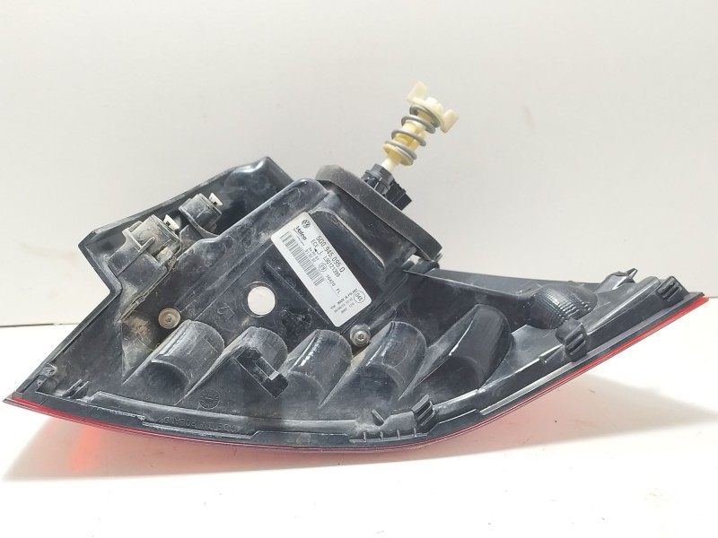 Recambio de piloto trasero izquierdo para volkswagen golf vii (5g1, bq1, be1, be2) 1.6 tdi referencia OEM IAM 5g0945095Q  