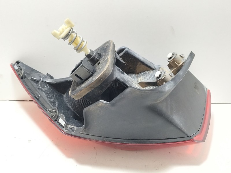 Recambio de piloto trasero izquierdo para volkswagen golf vii (5g1, bq1, be1, be2) 1.6 tdi referencia OEM IAM 5g0945095Q  