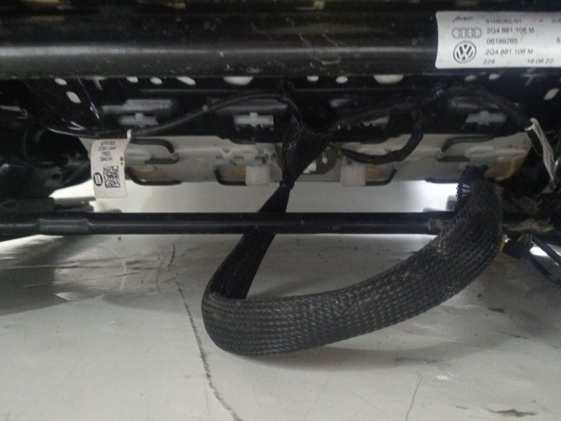 Recambio de juego asientos completo para seat ibiza v (kj1, kjg) 1.0 mpi referencia OEM IAM 2Q881106M  