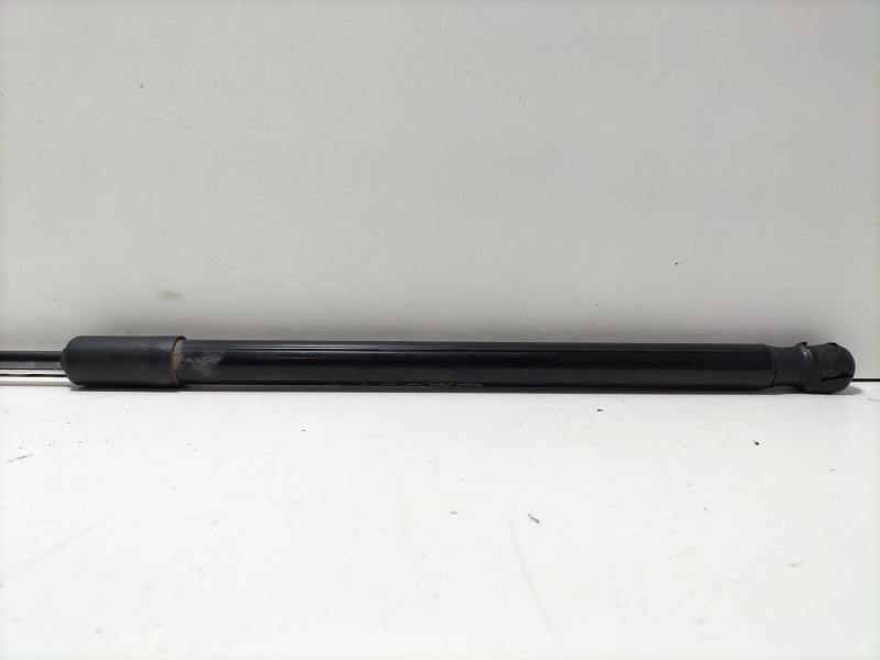 Recambio de amortiguadores maletero / porton para seat ibiza v (kj1, kjg) 1.0 mpi referencia OEM IAM 6F0827550C  