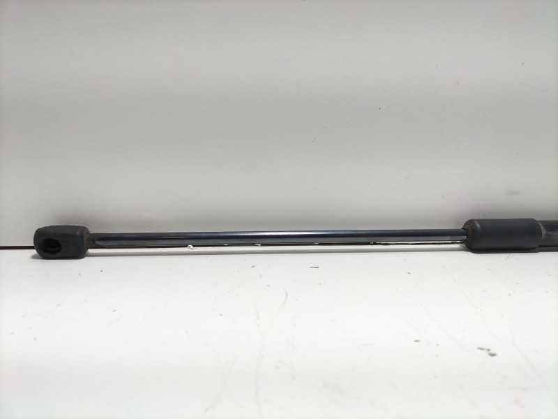 Recambio de amortiguadores maletero / porton para seat ibiza v (kj1, kjg) 1.0 mpi referencia OEM IAM 6F0827550C  