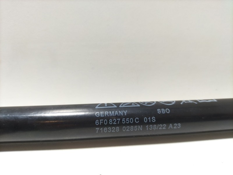 Recambio de amortiguadores maletero / porton para seat ibiza v (kj1, kjg) 1.0 mpi referencia OEM IAM 6F0827550C  