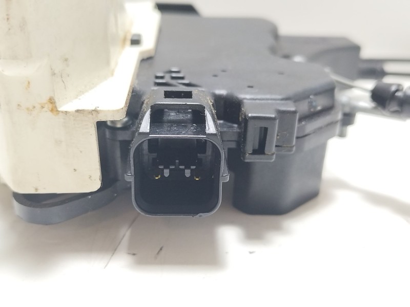 Recambio de cerradura puerta delantera derecha para mitsubishi lancer viii sportback (cx_a) 2.0 di-d (cx8a) referencia OEM IAM L