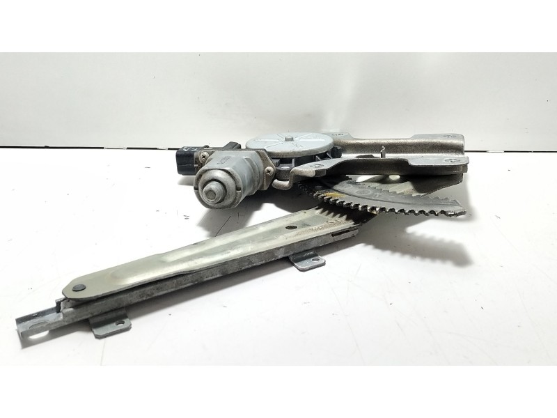 Recambio de elevalunas trasero derecho para mitsubishi lancer viii (cy_a, cz_a) 2.0 di-d (cy8a) referencia OEM IAM 5743A109  