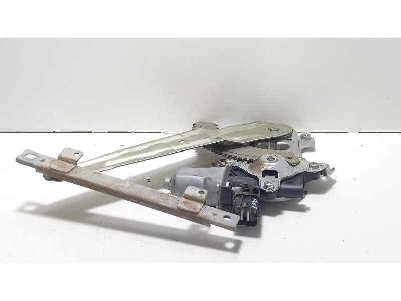 Recambio de elevalunas trasero derecho para mitsubishi lancer viii (cy_a, cz_a) 2.0 di-d (cy8a) referencia OEM IAM 5743A109  