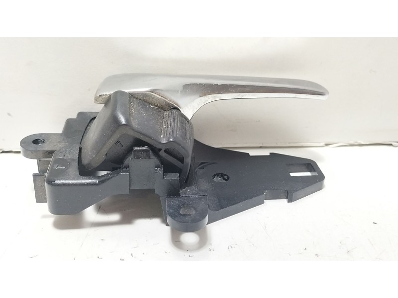 Recambio de maneta interior delantera derecha para mitsubishi lancer viii (cy_a, cz_a) 2.0 di-d (cy8a) referencia OEM IAM MN1053