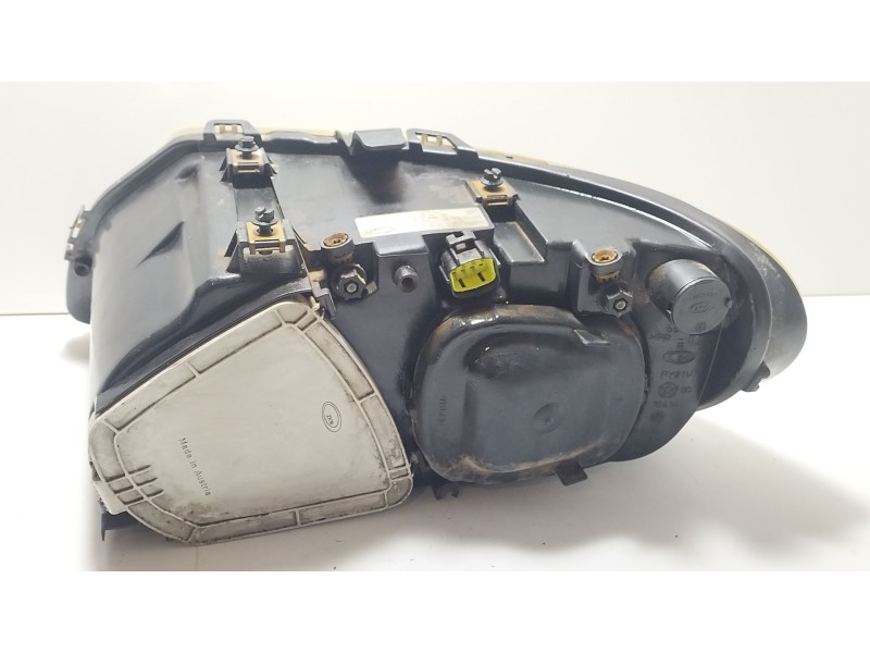 Recambio de faro derecho para chrysler voyager (rg) 2.5 crd lx grand voyager referencia OEM IAM 04857702ABD  