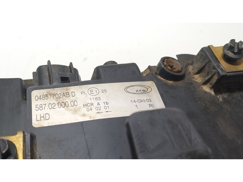 Recambio de faro derecho para chrysler voyager (rg) 2.5 crd lx grand voyager referencia OEM IAM 04857702ABD  