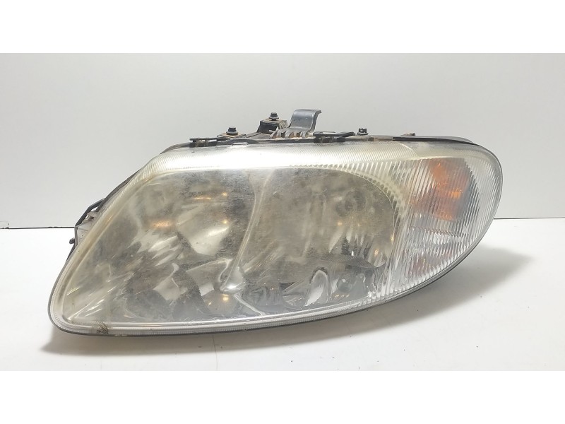 Recambio de faro izquierdo para chrysler voyager (rg) 2.5 crd lx grand voyager referencia OEM IAM 04857703ABD  