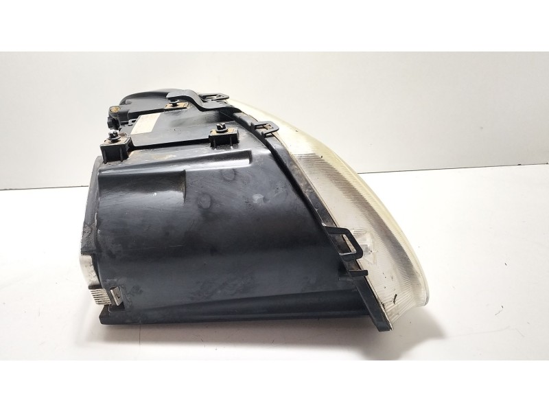 Recambio de faro izquierdo para chrysler voyager (rg) 2.5 crd lx grand voyager referencia OEM IAM 04857703ABD  