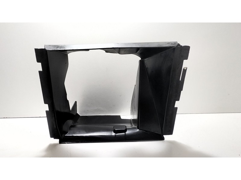 Recambio de moldura para volkswagen touareg (7l6) 5.0 v10 tdi dpf referencia OEM IAM 7L6117336A  