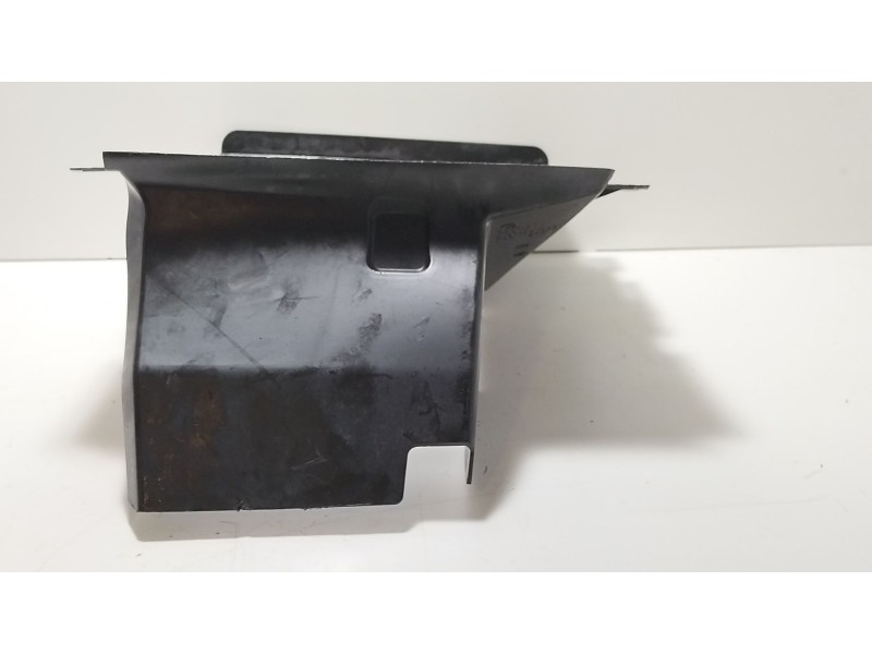 Recambio de moldura para volkswagen touareg (7l6) 5.0 v10 tdi dpf referencia OEM IAM 7L6117336A  