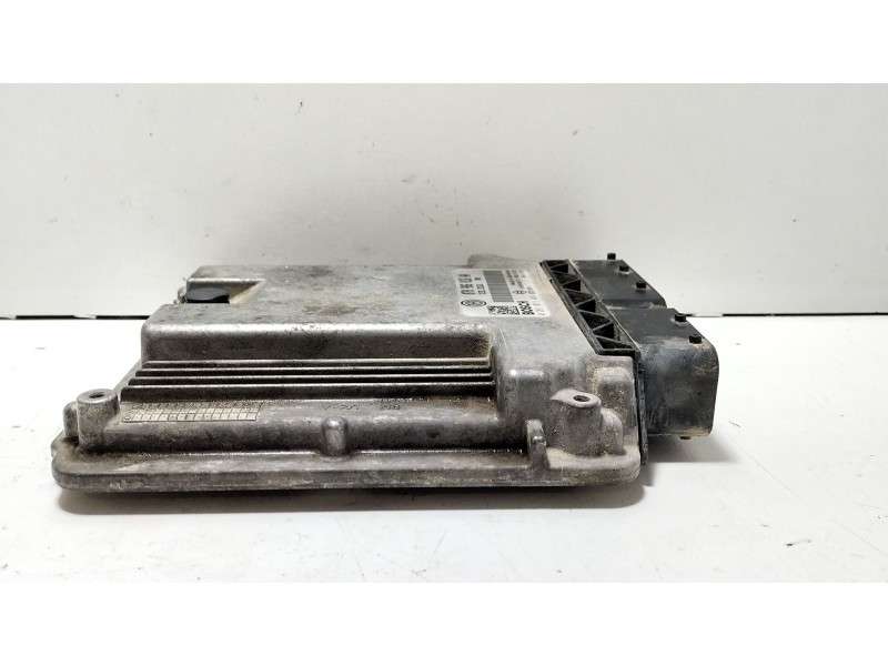 Recambio de centralita motor uce para volkswagen touareg (7l6) 5.0 v10 tdi dpf referencia OEM IAM 070906016AA  
