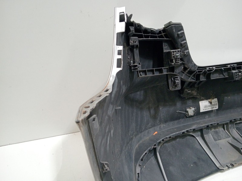 Recambio de paragolpes trasero para audi a3 sportback (8va) ambiente referencia OEM IAM 8V4807511  
