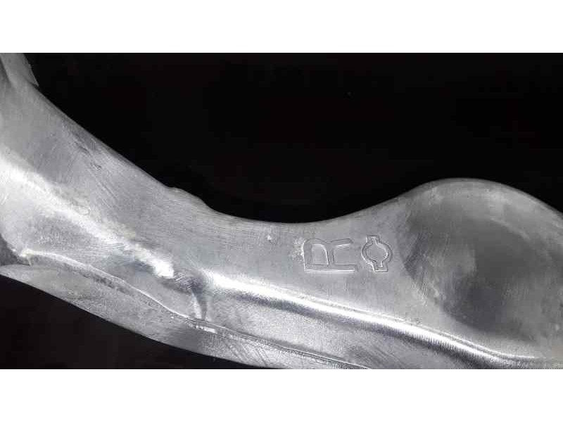 Recambio de brazo suspension superior trasero derecho para nissan x-trail (t31) le referencia OEM IAM 55120JD000 29654 