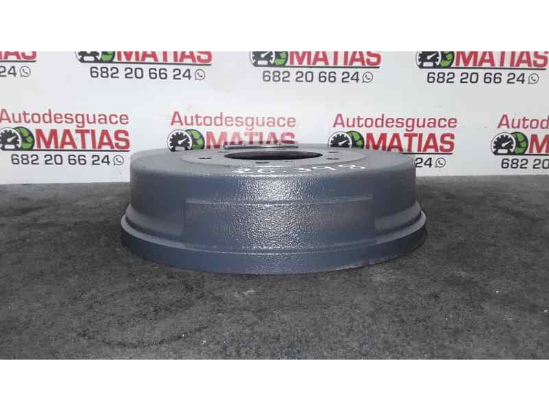 Recambio de tambor freno trasero para nissan terrano (wd21) 2.7 td referencia OEM IAM 43206VG300 26398 