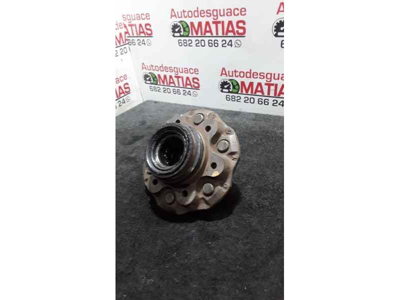Recambio de buje para nissan terrano (wd21) 2.7 td referencia OEM IAM  26394 