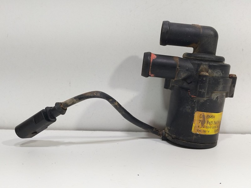 Recambio de bomba agua para volkswagen touareg (7l6) 5.0 v10 tdi dpf referencia OEM IAM 7L0965561H  