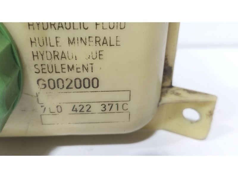 Recambio de deposito servo para volkswagen touareg (7l6) 5.0 v10 tdi dpf referencia OEM IAM 7L0422371C  