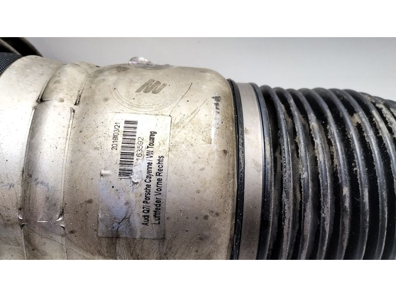 Recambio de amortiguador delantero derecho para volkswagen touareg (7l6) 5.0 v10 tdi dpf referencia OEM IAM 7L6412022AG  