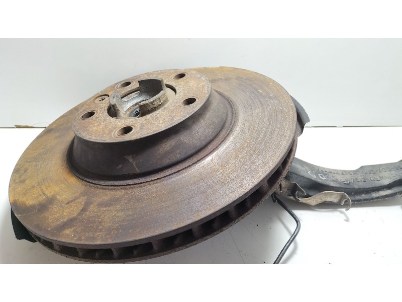 Recambio de mangueta delantera derecha para volkswagen touareg (7l6) 5.0 v10 tdi dpf referencia OEM IAM 7L0407258A  