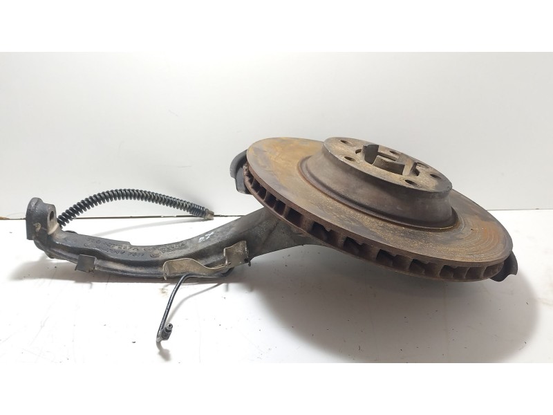 Recambio de mangueta delantera izquierda para volkswagen touareg (7l6) 5.0 v10 tdi dpf referencia OEM IAM 7L0407257A  