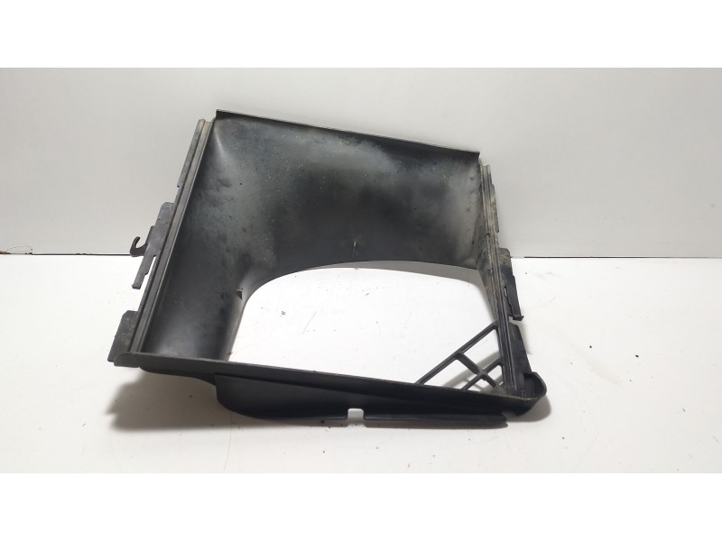 Recambio de moldura para volkswagen touareg (7l6) 5.0 v10 tdi dpf referencia OEM IAM 7L0117340  