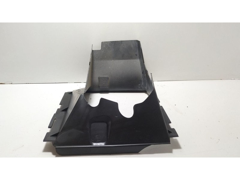 Recambio de moldura para volkswagen touareg (7l6) 5.0 v10 tdi dpf referencia OEM IAM 7L6117335A  