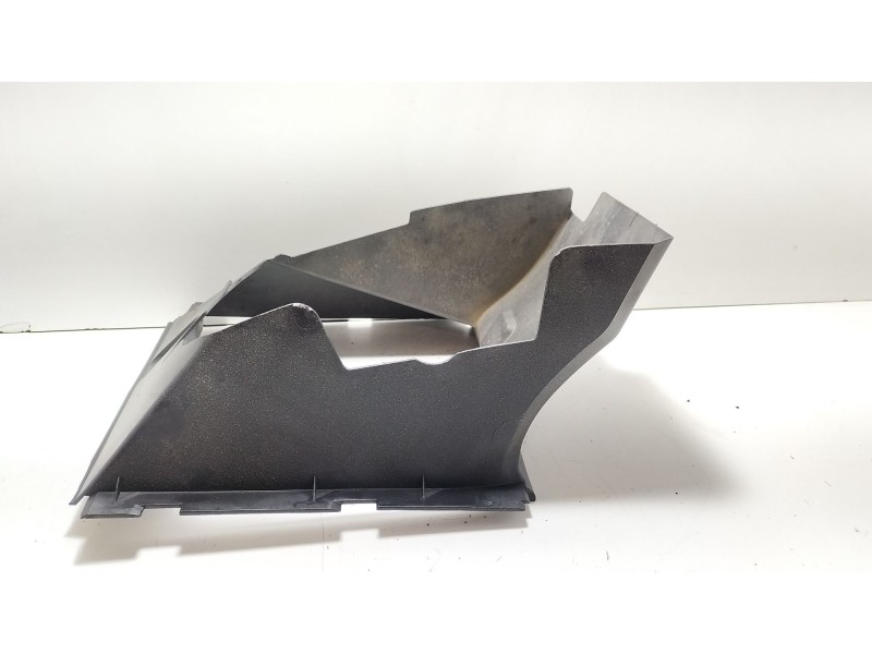 Recambio de moldura para volkswagen touareg (7l6) 5.0 v10 tdi dpf referencia OEM IAM 7L6117335A  