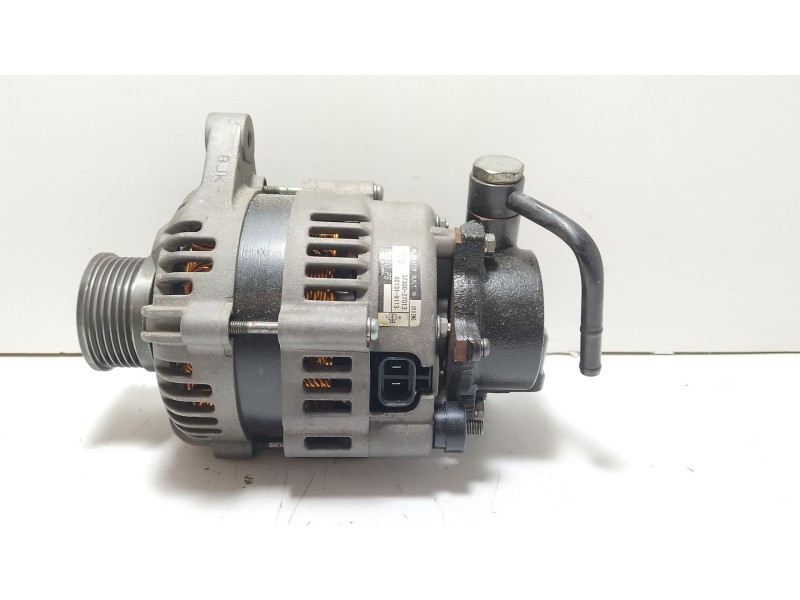 Recambio de alternador para kia sportage 2.0 crdi referencia OEM IAM 3730027013  