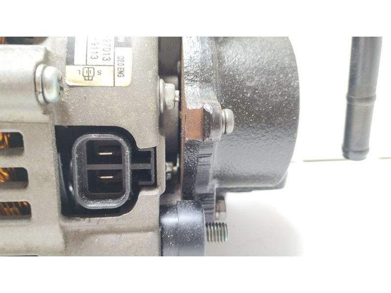 Recambio de alternador para kia sportage 2.0 crdi referencia OEM IAM 3730027013  