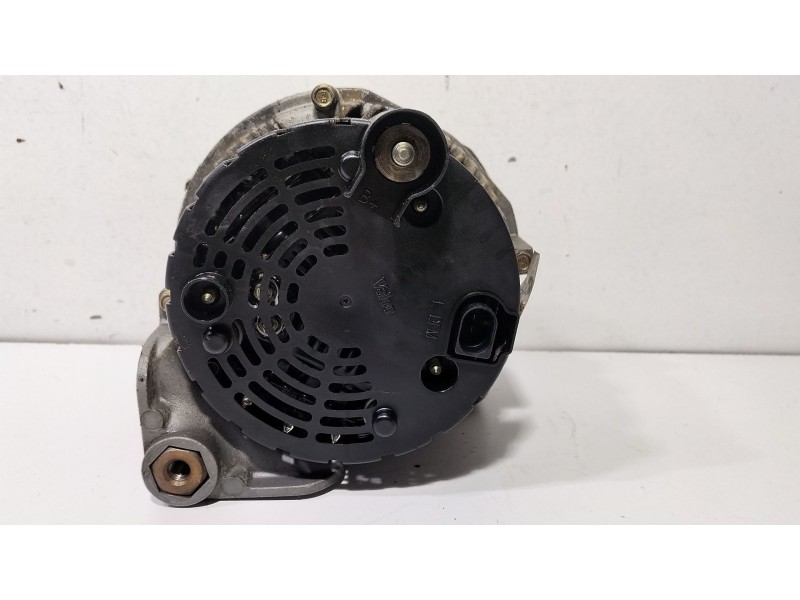 Recambio de alternador para bmw serie 3 berlina (e46) 320d edition advance referencia OEM IAM 7788222  