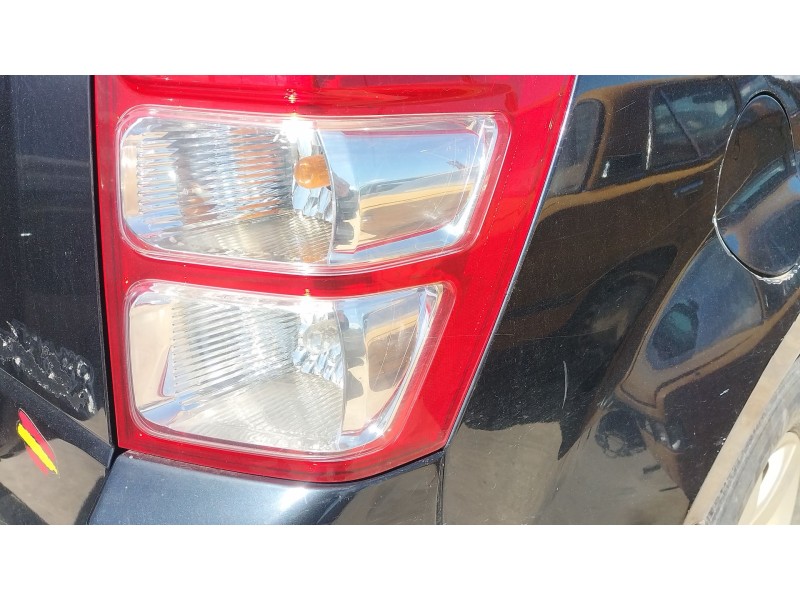 Recambio de piloto trasero derecho para suzuki grand vitara ii (jt, te, td) 1.9 ddis a las 4 ruedas (jt419, td44, jb419wd, jb419