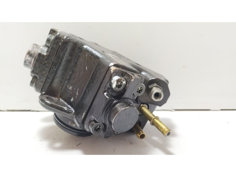 Recambio de bomba inyeccion para opel combo furgoneta/monovolumen 1.3 cdti 16v referencia OEM IAM 0445010266  