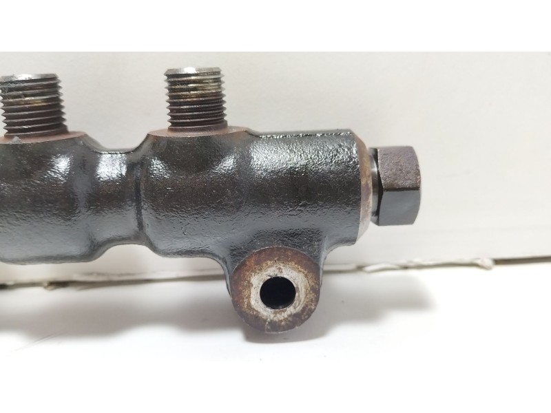 Recambio de rampa inyectora para citroën c4 picasso i monospace (ud_) 1.6 hdi 110 referencia OEM IAM 9654592680  