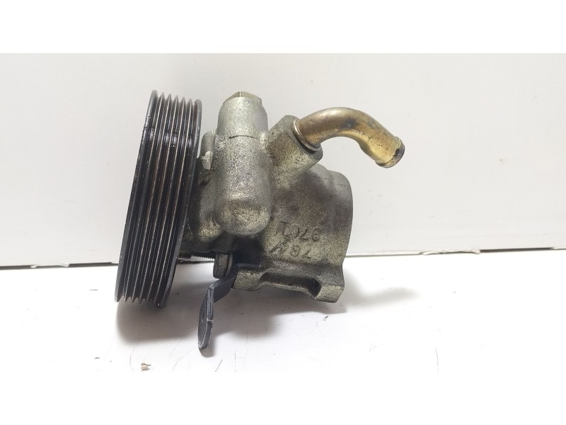 Recambio de bomba direccion para citroën berlingo 2.0 hdi cat (rhy / dw10td) referencia OEM IAM 9610519980  