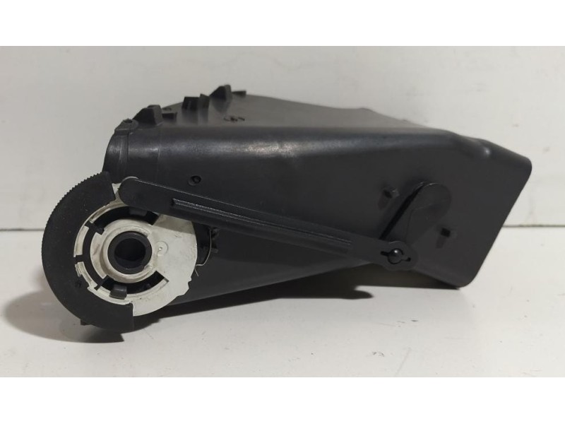 Recambio de rejilla aireadora para opel insignia berlina cosmo referencia OEM IAM 13282237 78199 