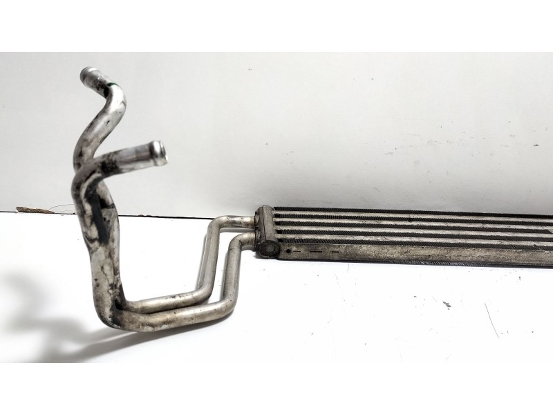 Recambio de radiador aceite para volkswagen touareg (7l6) 5.0 v10 tdi dpf referencia OEM IAM 7L8422885  