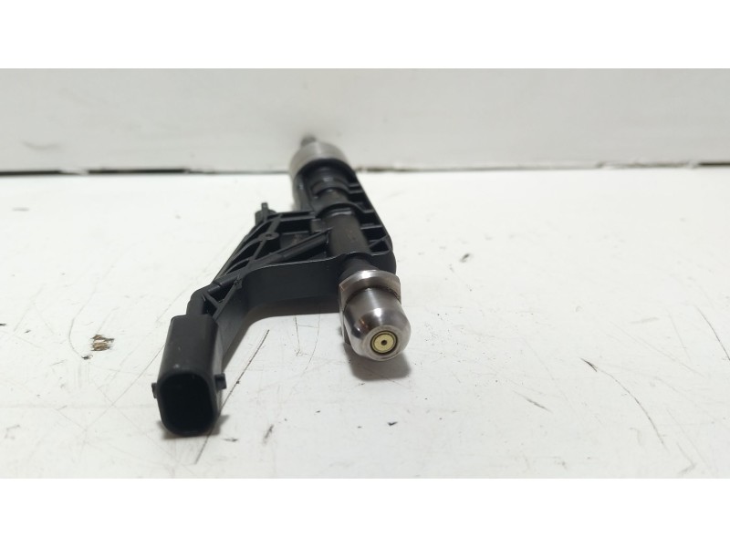 Recambio de inyector para mini mini (f56) cooper d referencia OEM IAM 0261500484  