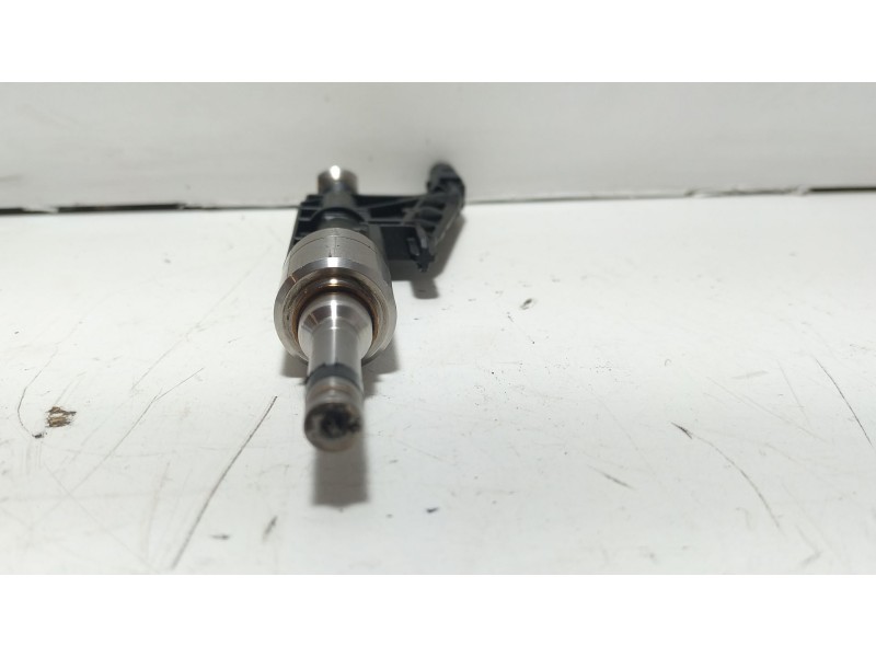 Recambio de inyector para mini mini (f56) cooper d referencia OEM IAM 0261500484  
