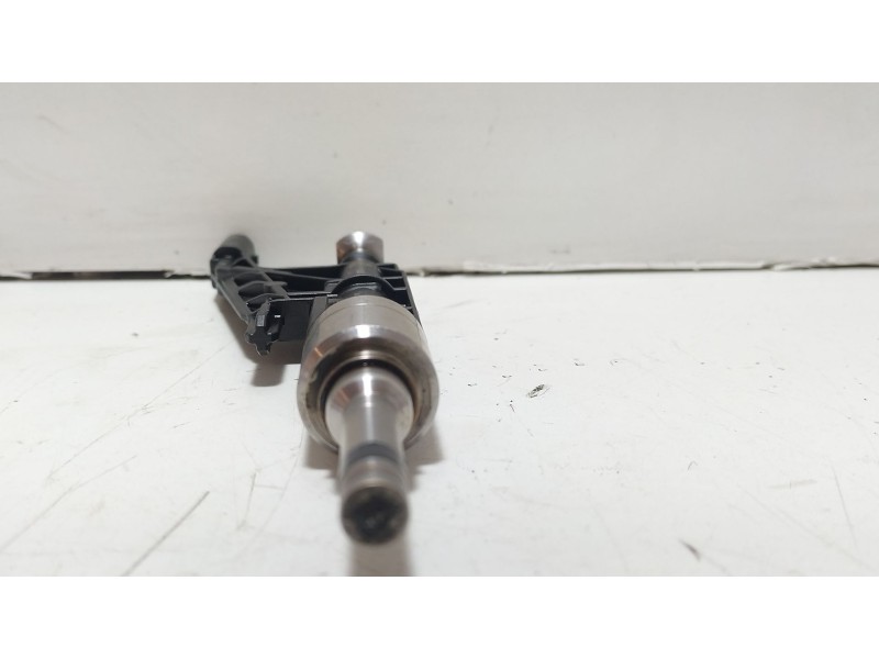 Recambio de inyector para mini mini (f56) cooper d referencia OEM IAM 0261500484  