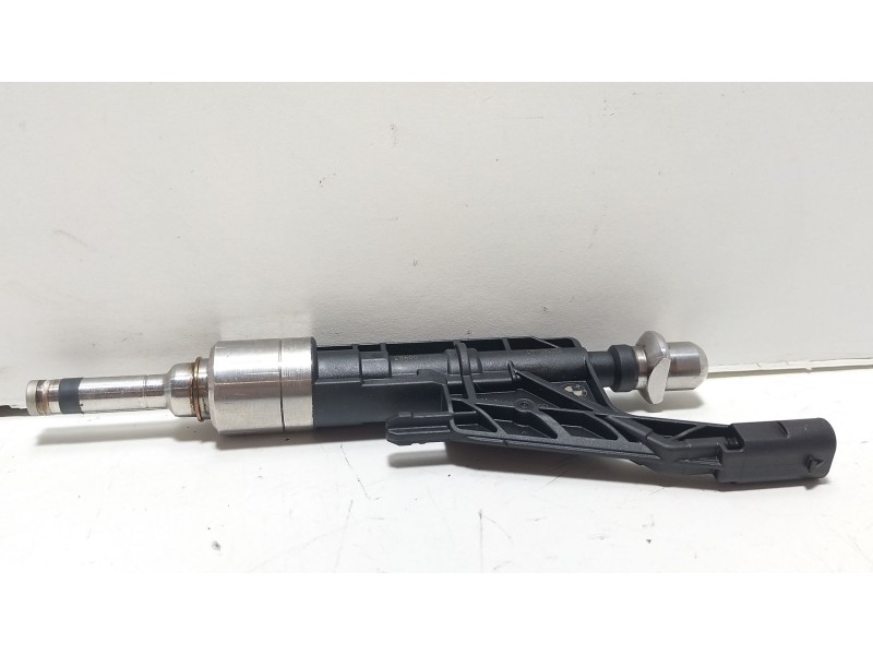 Recambio de inyector para mini mini (f56) cooper d referencia OEM IAM 0261500484  