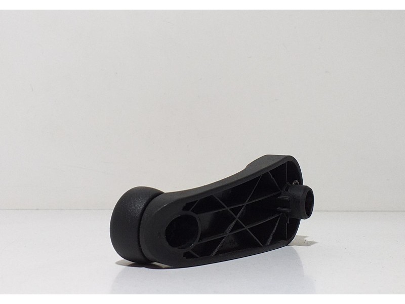 Recambio de maneta elevalunas trasera izquierda para fiat grande punto (199) 1.3 16v multijet active (66kw) (01.2007) referencia