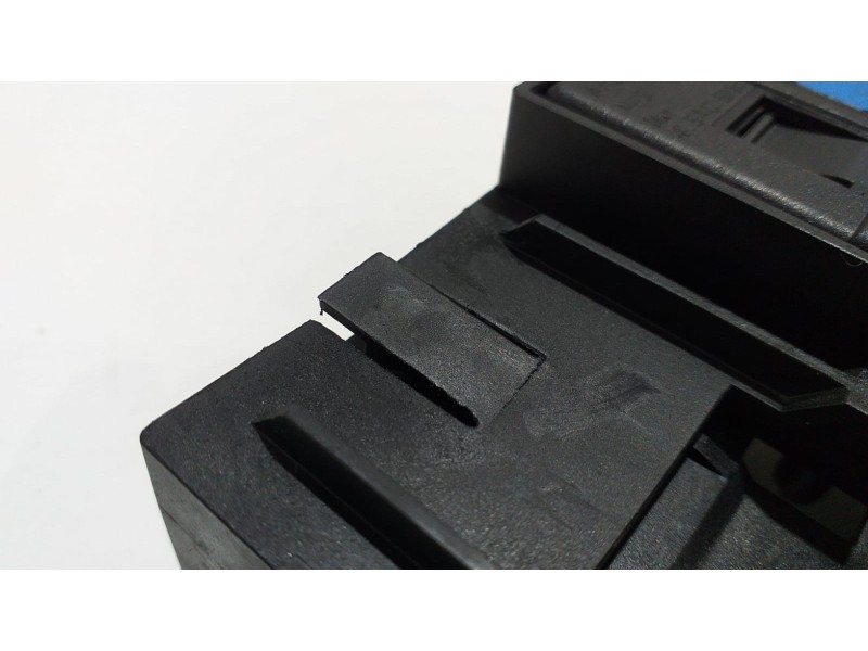 Recambio de caja reles / fusibles para mercedes-benz clase sl (w230) roadster 500 (230.475) referencia OEM IAM A2305450101 50917