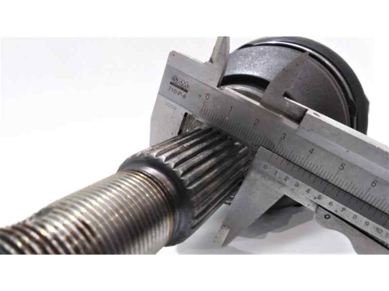 Recambio de transmision delantera derecha para nissan juke (f15) acenta referencia OEM IAM MOTOR K9K 47361 