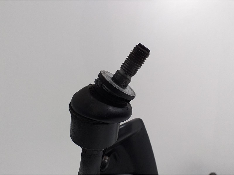 Recambio de barra estabilizadora delantera para mercedes-benz clase e (w211) berlina e 500 4-matic (211.090) referencia OEM IAM 